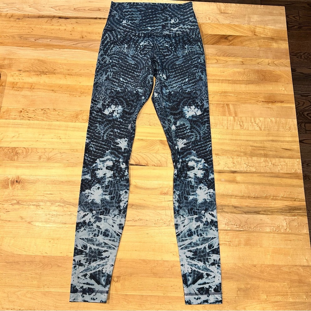 lululemon athletica Blue Patterned Leggings